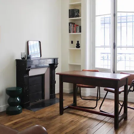 Very Quiet And Bright 35 M2