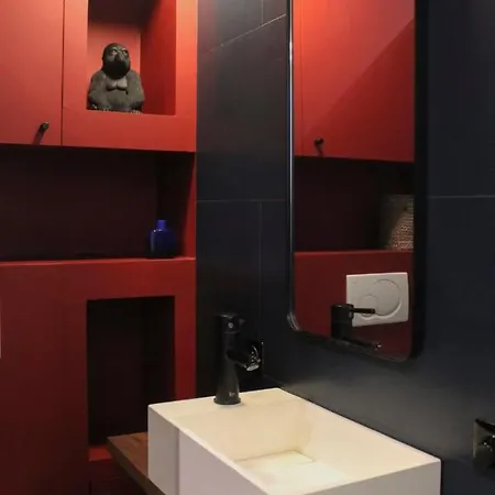 Very Quiet And Bright 35 M2 *